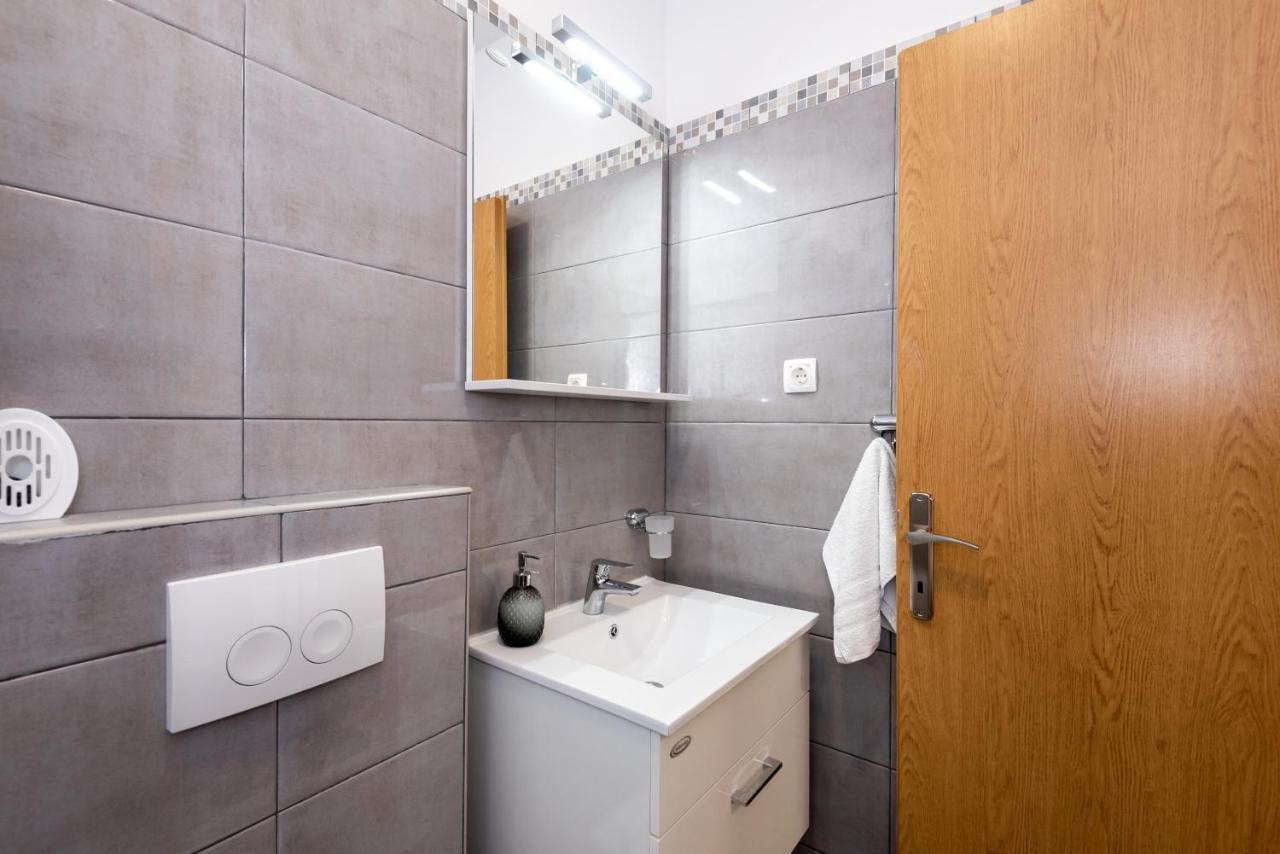 גראדאץ Apartment Nino מראה חיצוני תמונה